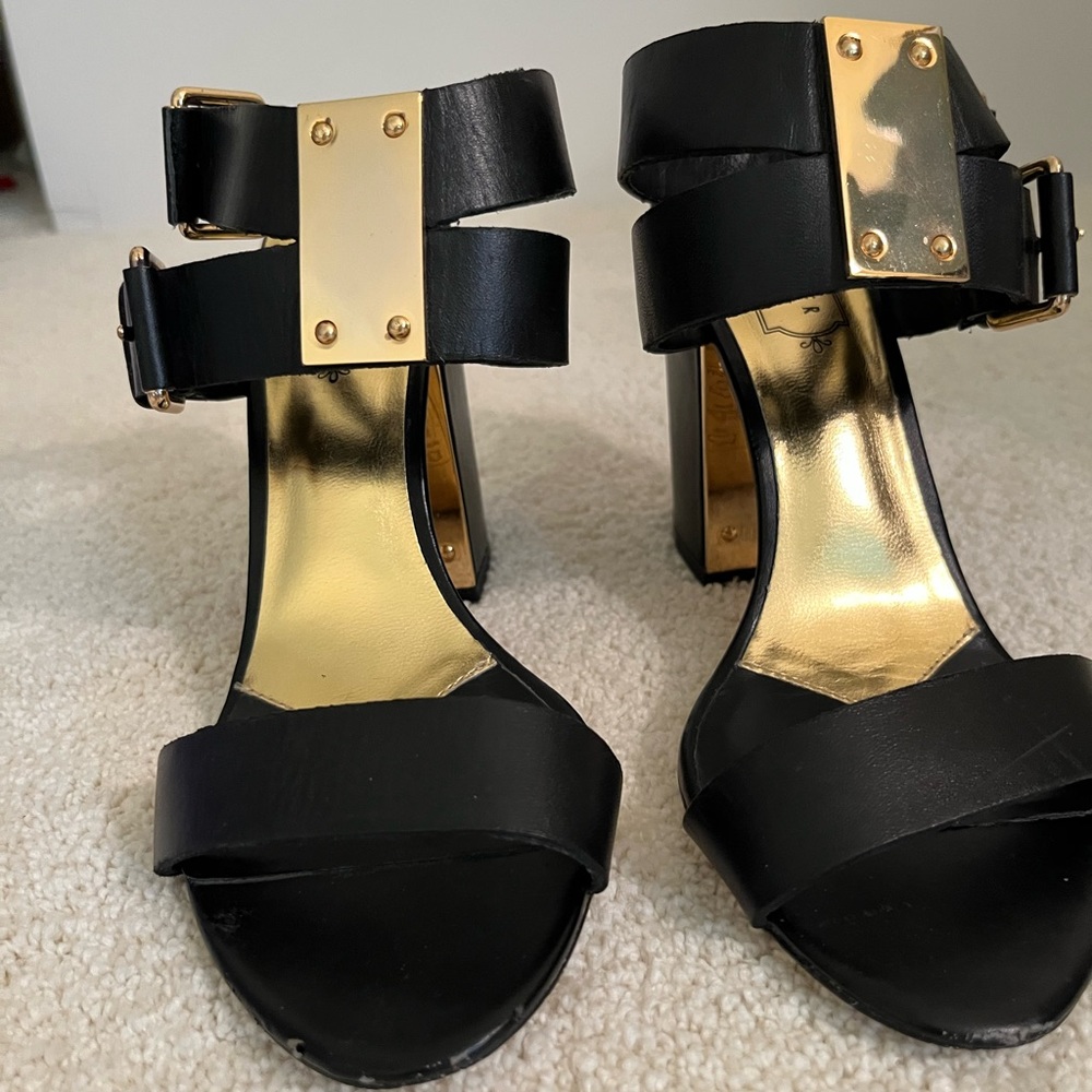 Ted Baker London Sandals Size 6.5